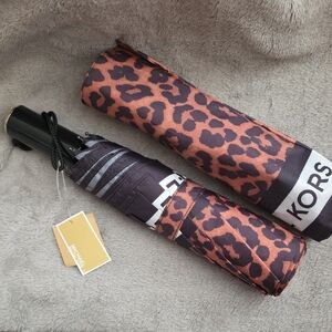 Michael Kors Brown Leopard Umbrella